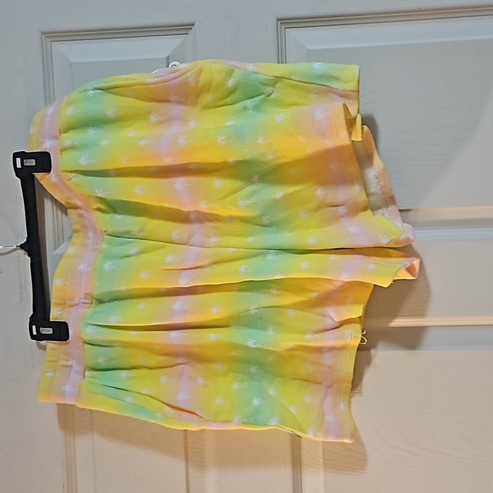 IVORY ELLA LEMONADE OMBRE PALM TREE PRINT SHORTS: NEW WITH TAGS: SIZE XL